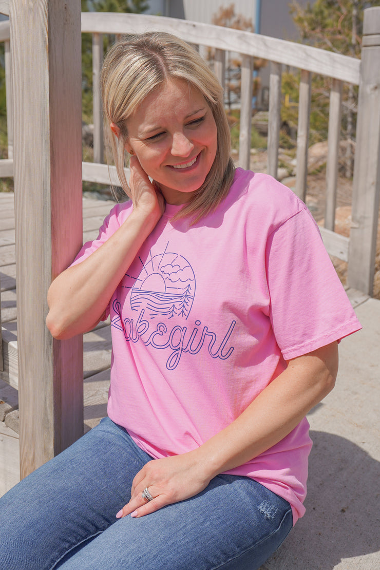 Up North Waves/Pines Short Sleeve in Hot Pink